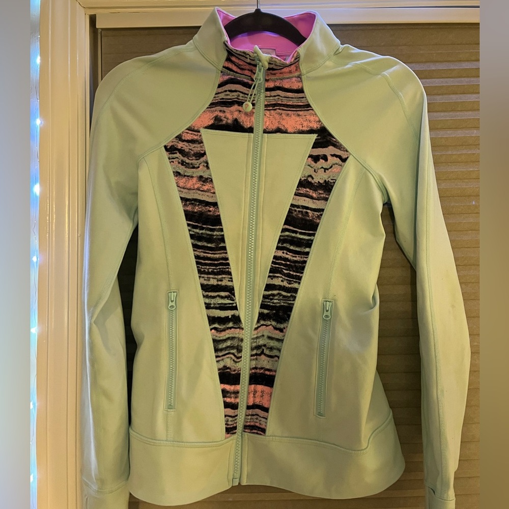 ivivva workout jacket💗